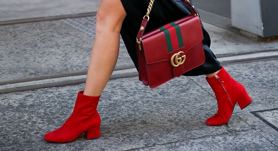Botines Rojos: El complemento perfecto para cualquier look Effortless Chic
