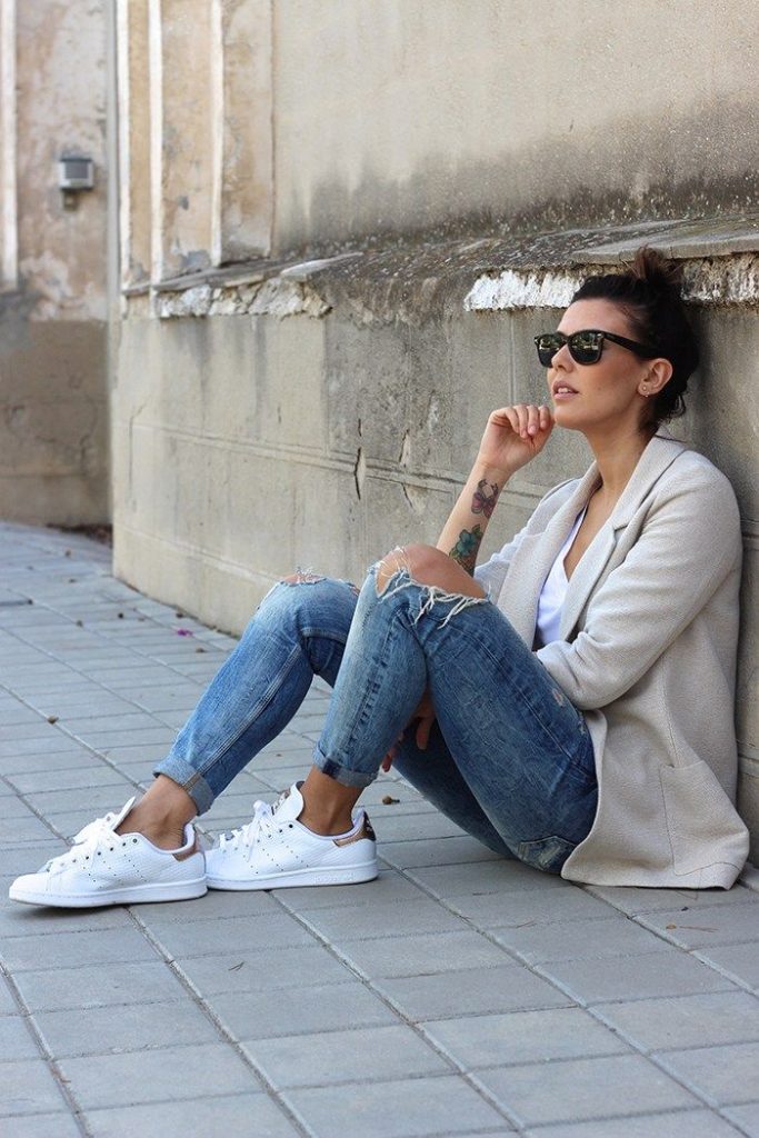 Outfits Ideas: Blazer, Jeans y Zapatillas! El trío perfecto! | Effortless Chic