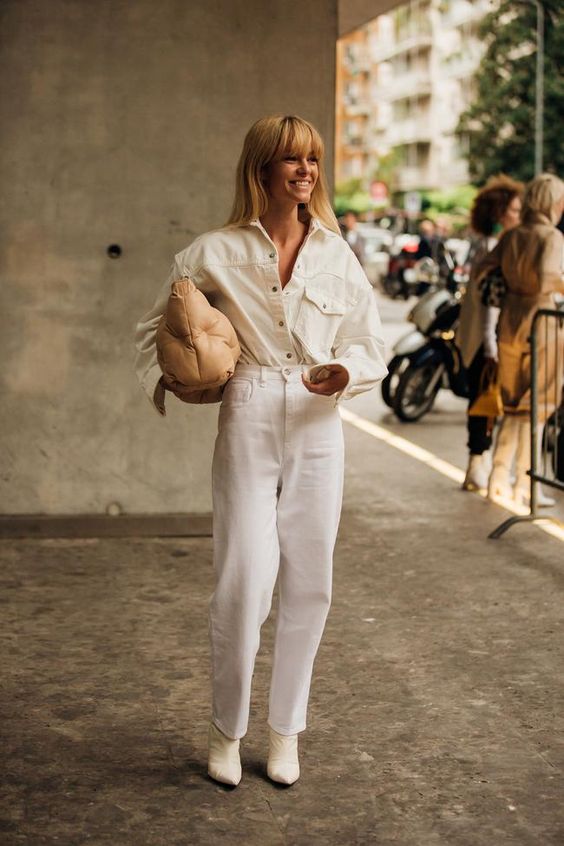 pantalones blancos en invierno