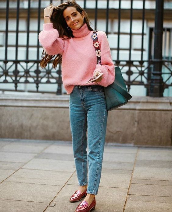 María Fernández-Rubíes