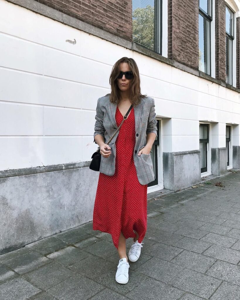 vestido midi con blazer