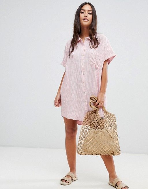 vestidos camiseros para ir a la playa