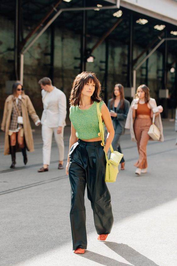 pantalones a la cintura