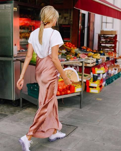 vestido satinado con polera 11