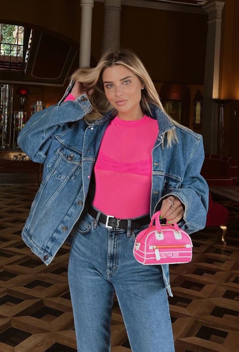 VERÓNICA FERRARO LOOK 35